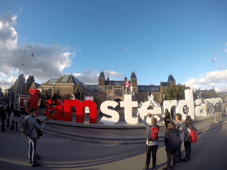 Letras Ámsterdam, Holanda