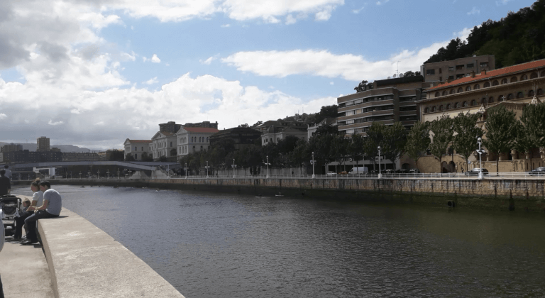 Ría de Bilbao, España