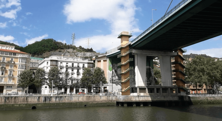 Puente Bizkaia
