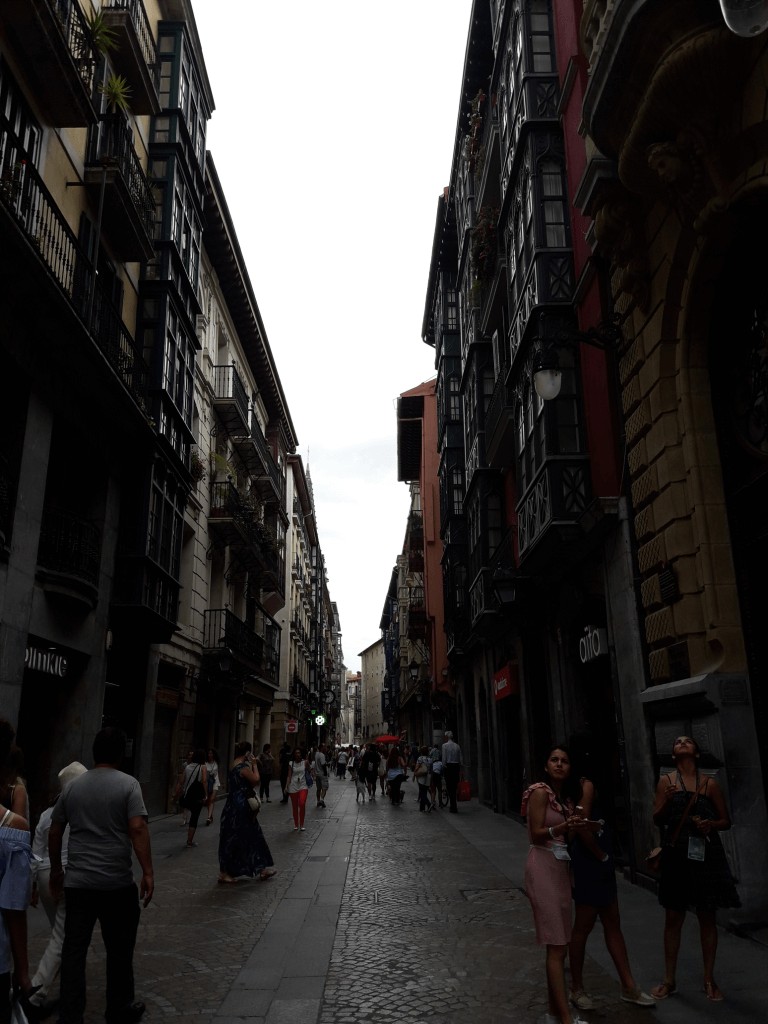 Bilbao: La Bella ciudad del País Vasco - Viaje a España