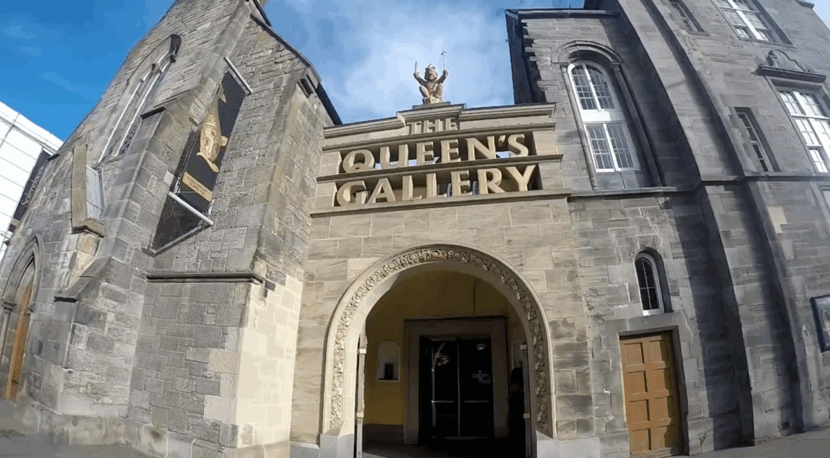 The Queen's Gallery, Escocia