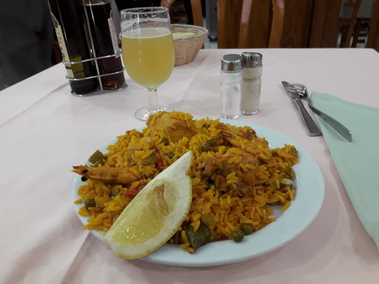 Paella en España