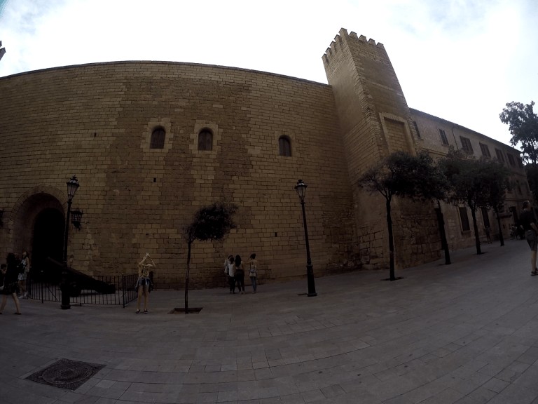 Paseando por las calles de Palma de Mallorca, España