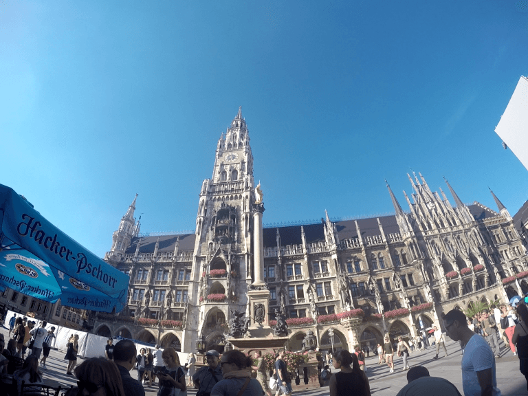 Neues Rathaus (Nuevo Ayuntamiento), Munich - Alemania