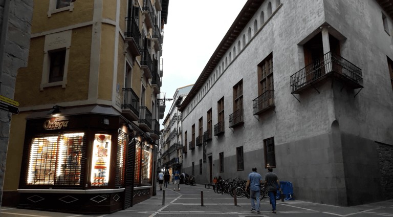 Calle Estafeta, España