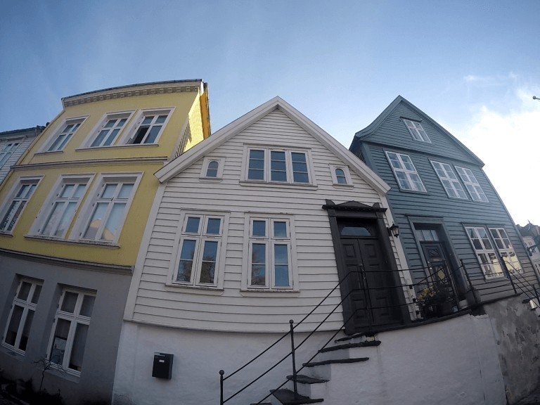 Bergen: La Antigua Capital de Noruega - ¿qué visitar?