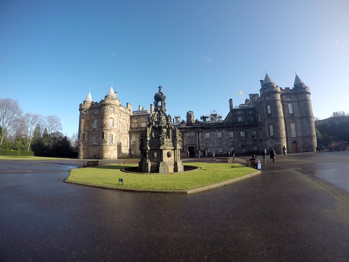 Visitar el Palacio de Holyroodhouse, Escocia