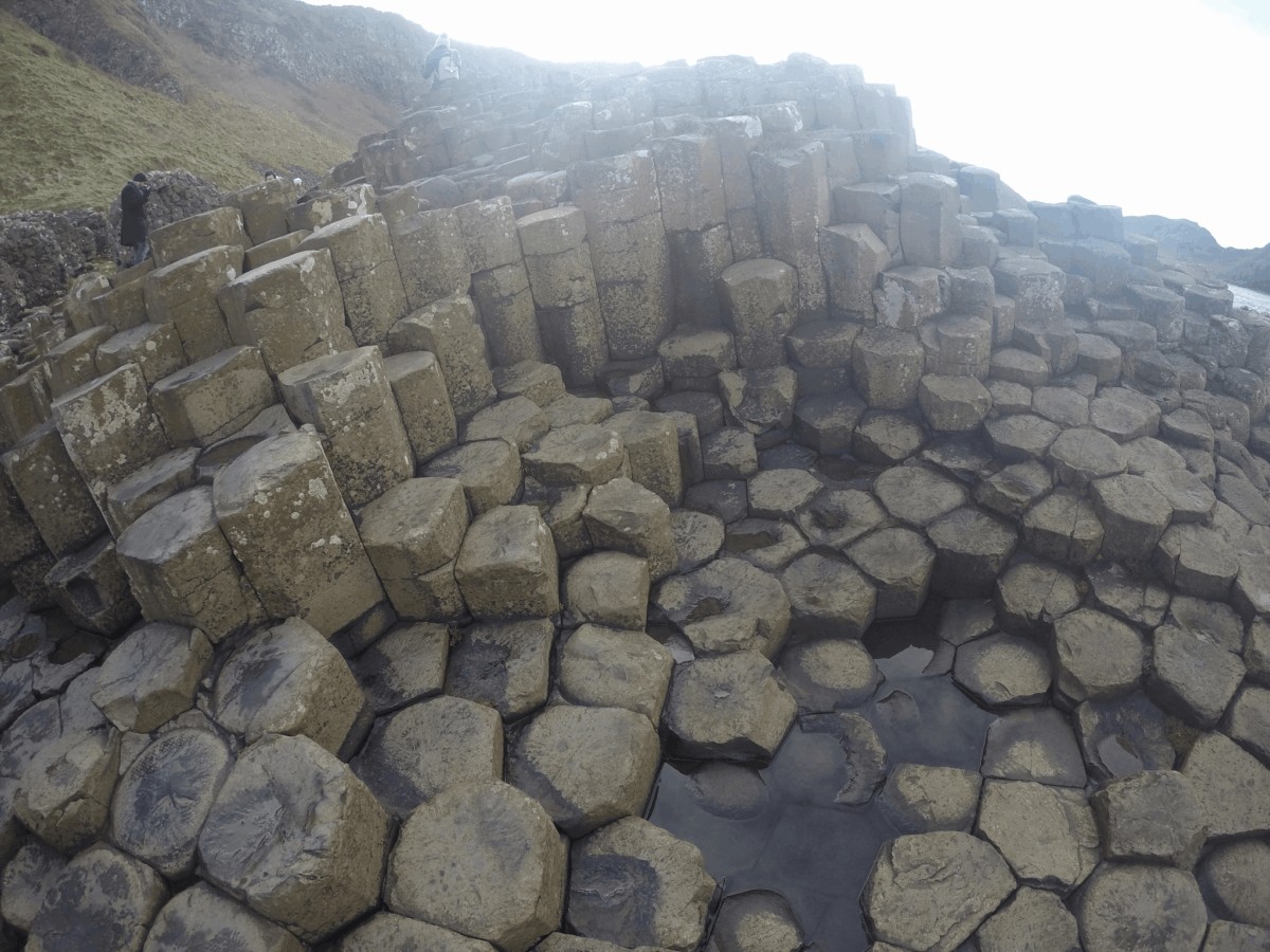 ¿Cómo se formarion los Giant's Causeway?