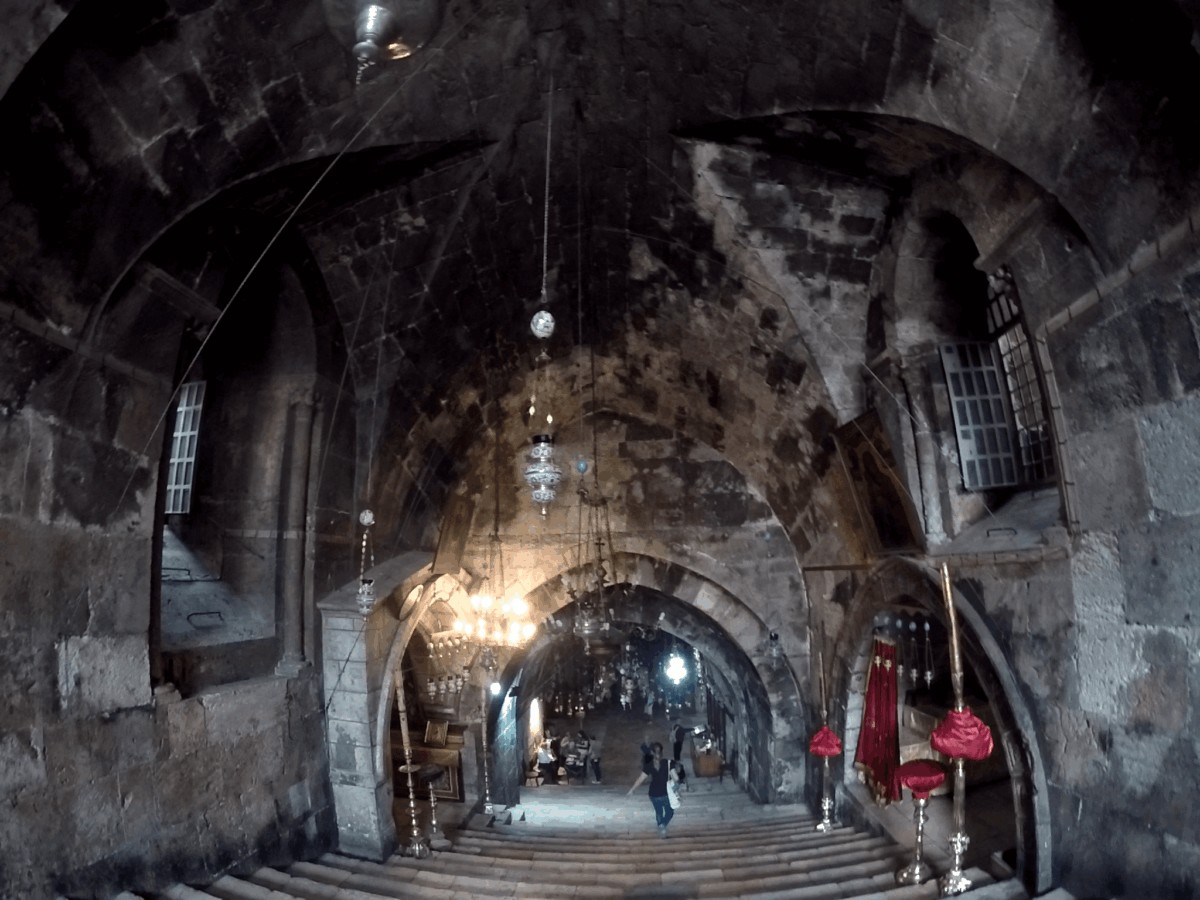 Descubriendo el Sepulcro de María - Israel