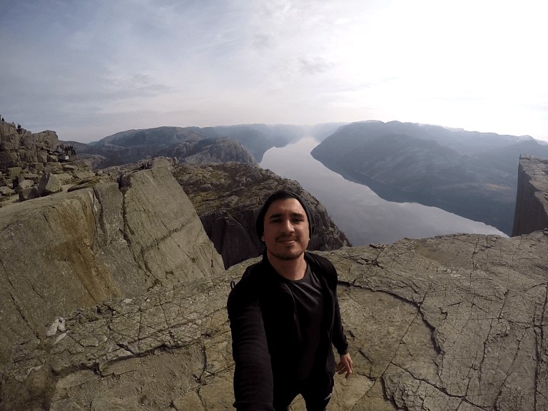 Preikestolen: La Roca del Púlpito - Noruega