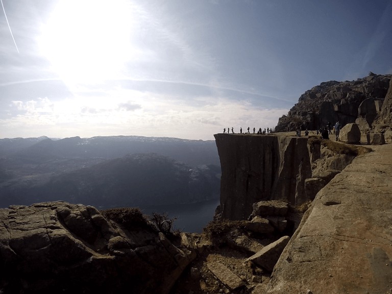 Preikestolen: La Roca del Púlpito - Noruega