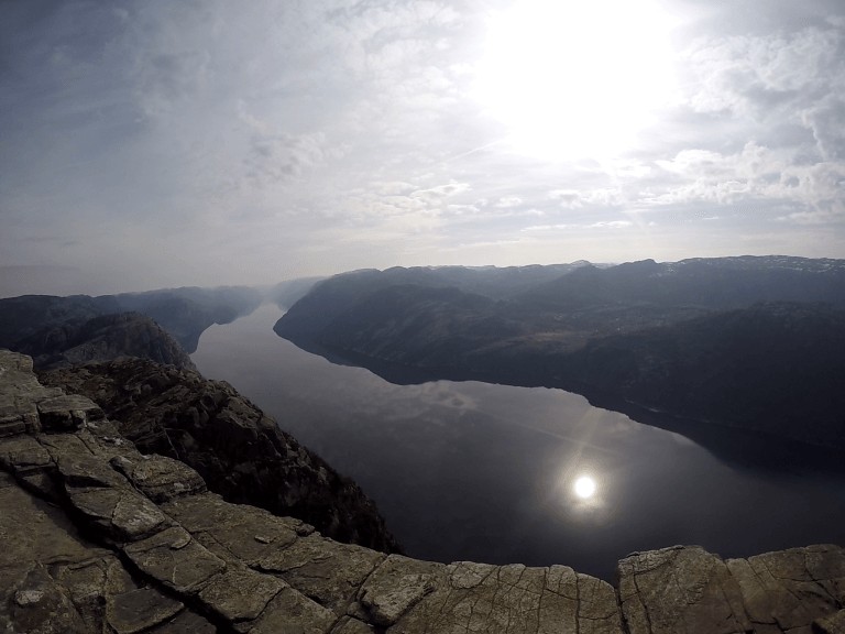 Preikestolen: La Roca del Púlpito - Noruega