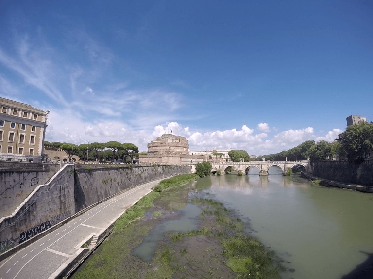 Castillo de Sant'Angelo foto en la capital italiana