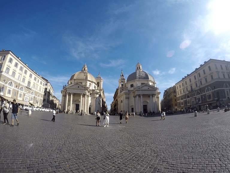 Iglesias gemelas en Roma
