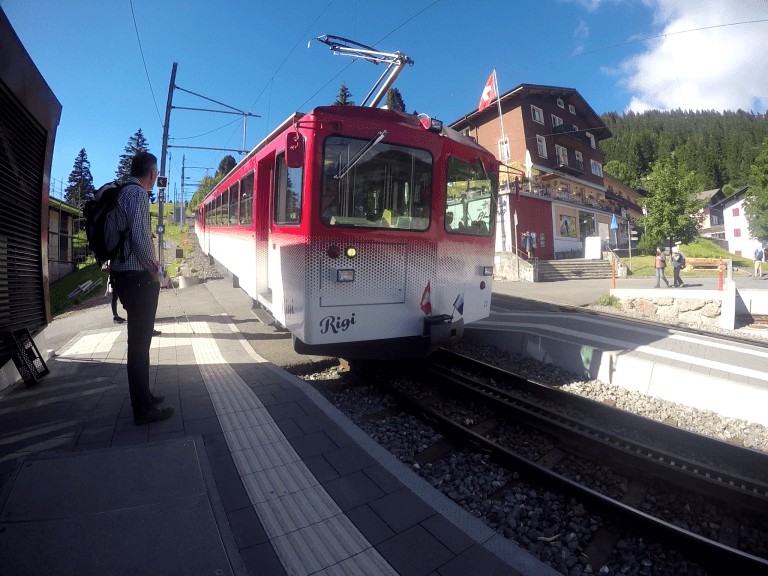 El Tren Cremallera más empinado del mundo