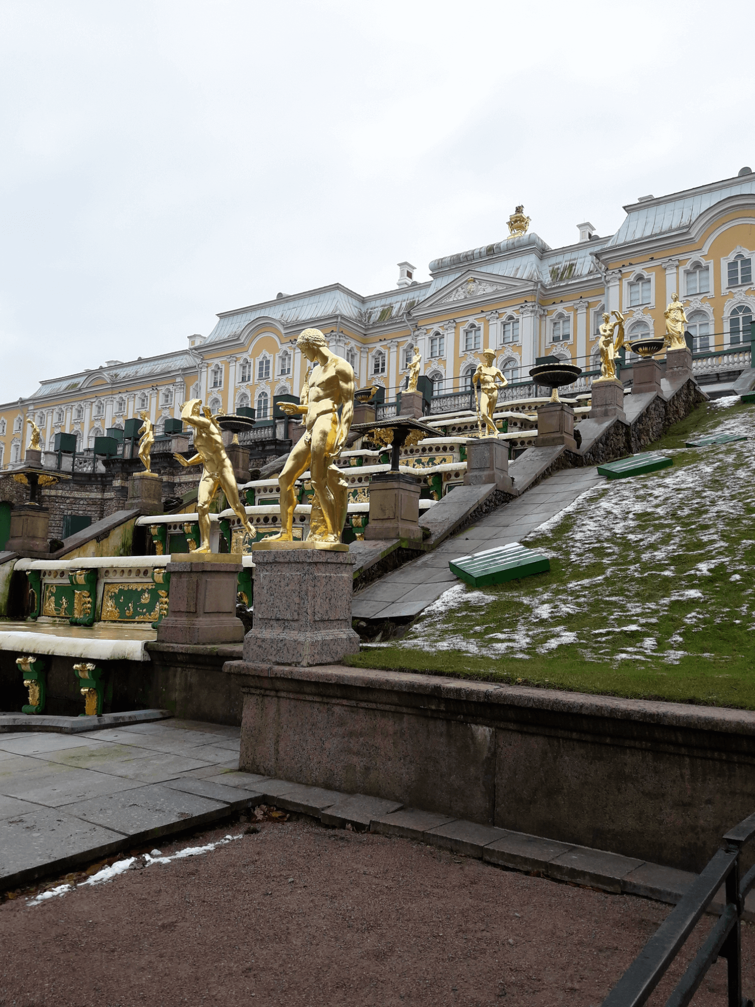 Palacio de Peterhof: El Palacio más Bello de Rusia - San Petersburgo