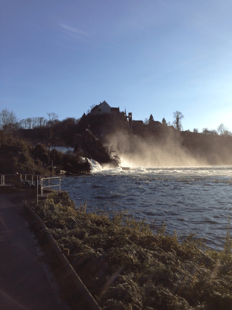 Cataratas de Rheinfall: Cataratas de río Rin - Viaje a Suiza