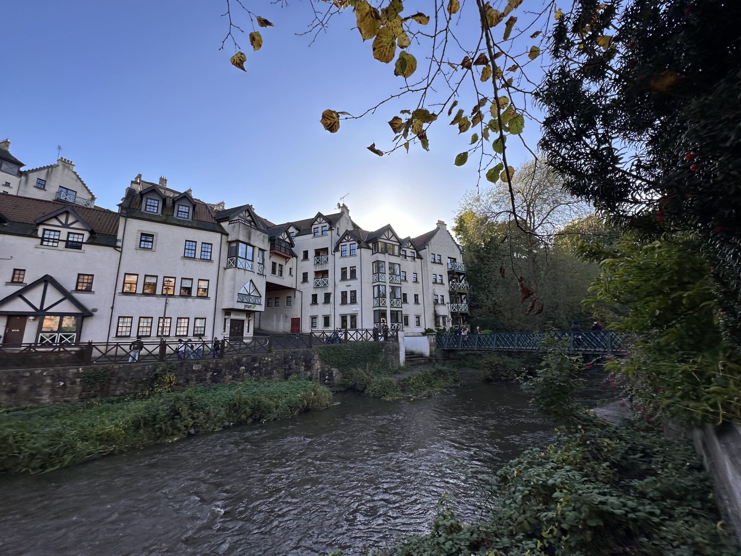 Visitar Dean Village en Edimburgo: Un Rincón Encantado