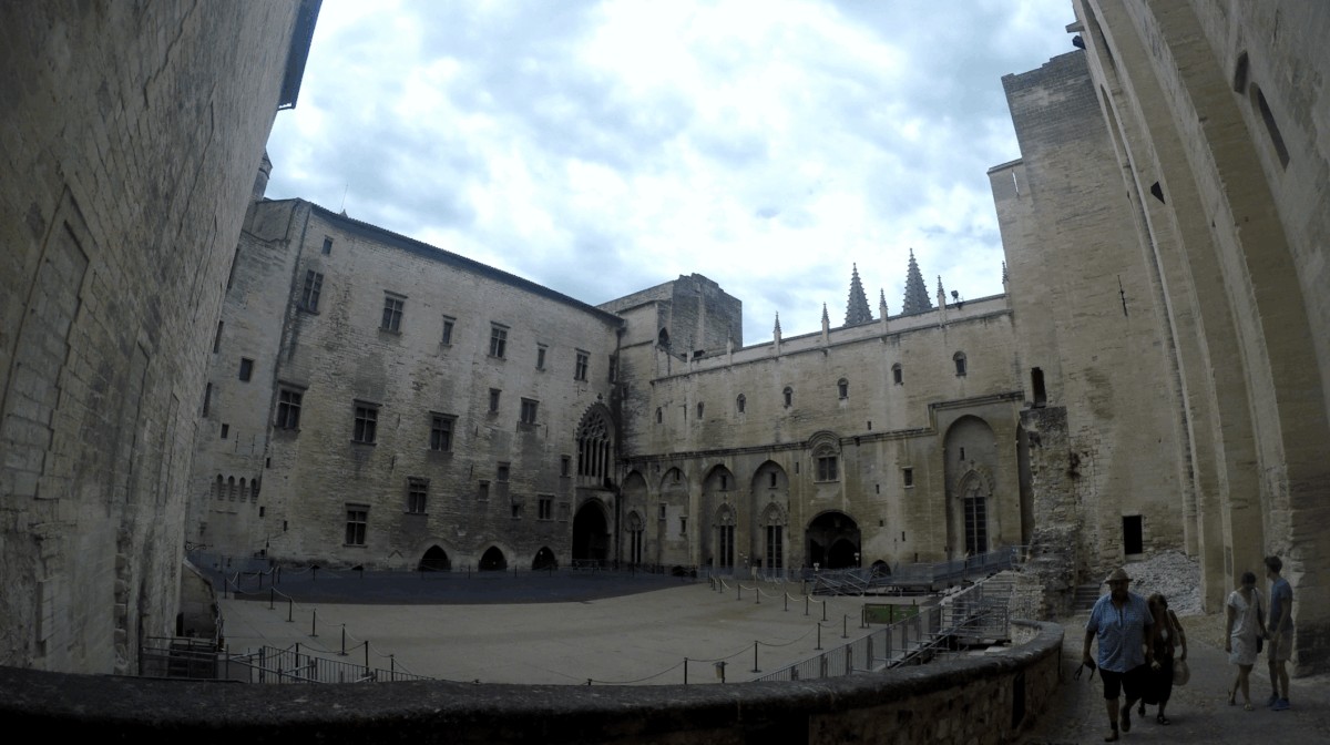 Palais Neuf