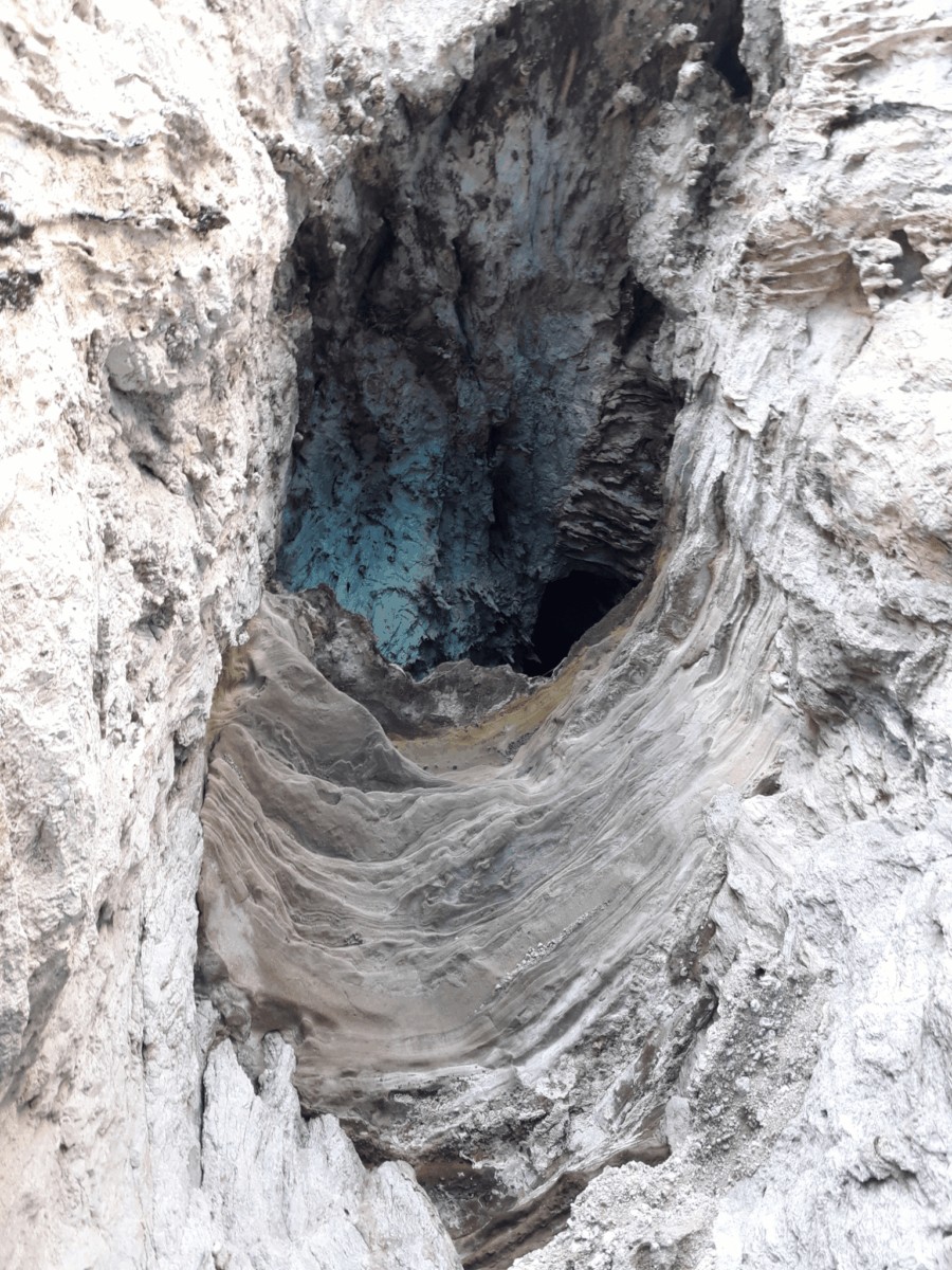 Grutas y Farallones de Capri
