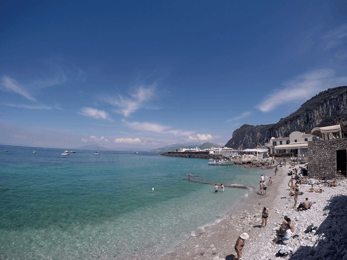 Marina Grande de la isla