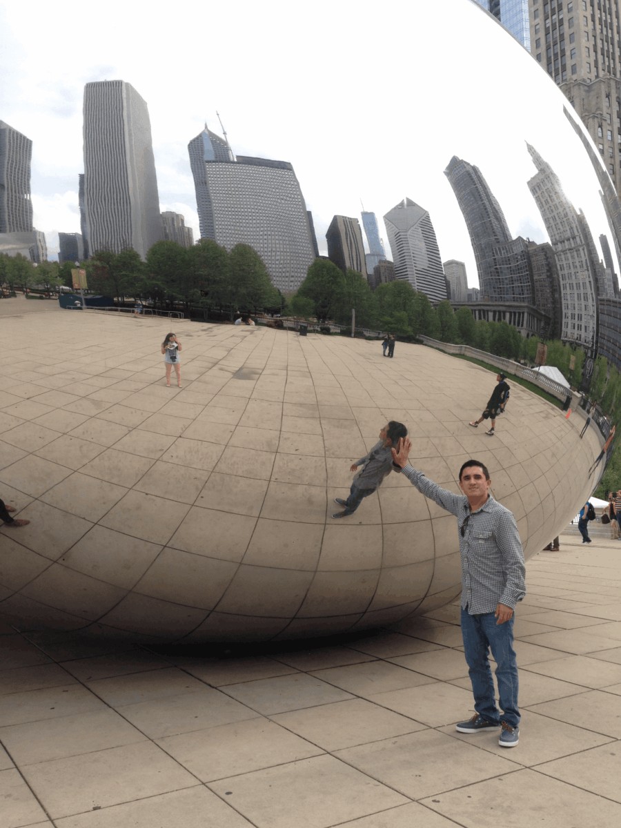 Cloud Gate (El Frijol)