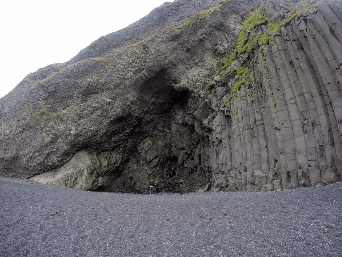 Reynisfjara: La playa más famosa de Islandia