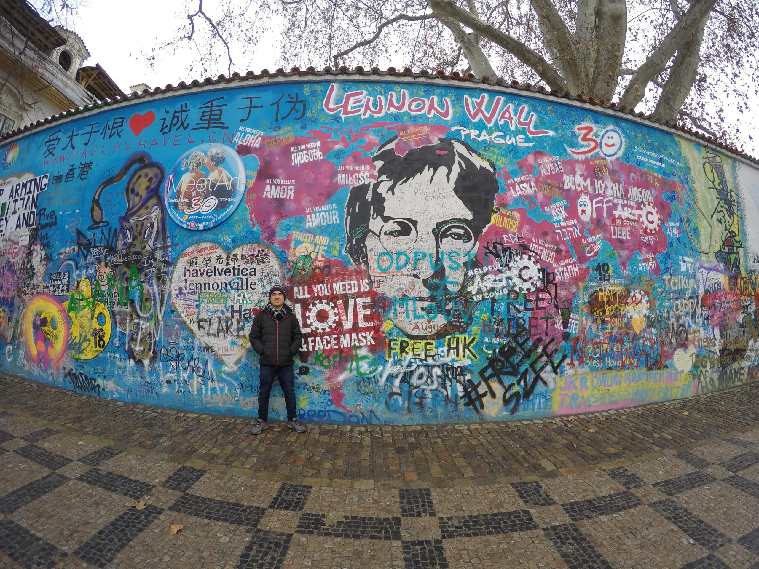 Muro John Lennon, Praga