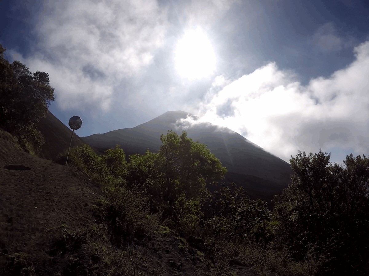 Ascenso al Volcán de Pacaya