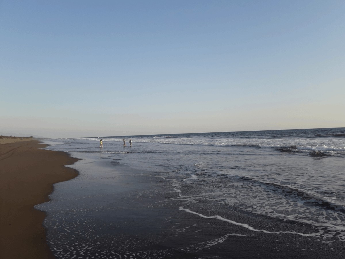 Las mejores playas de Guatemala - Playas de Arena Negra en Guatemala