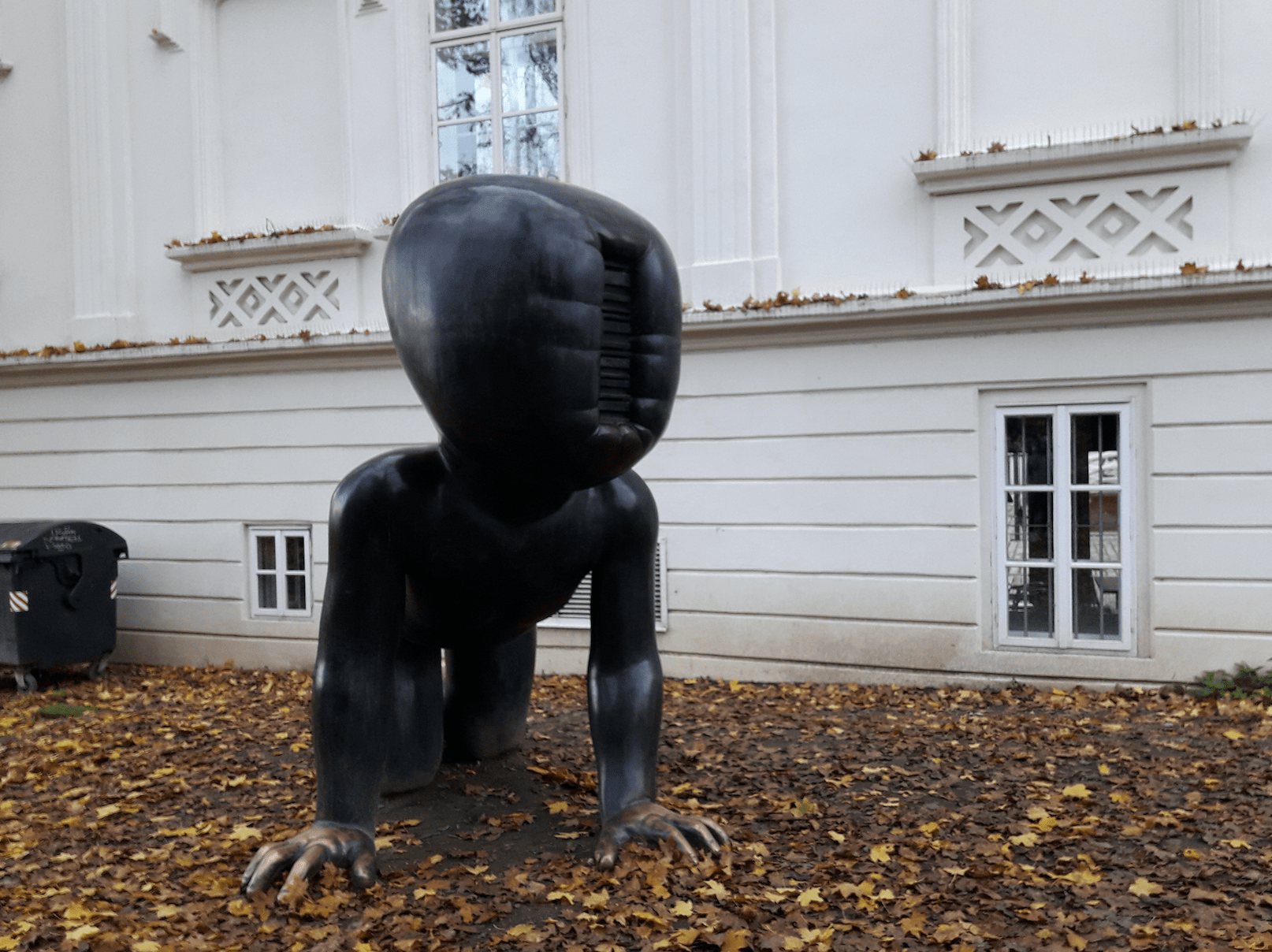Bebes Gigantes de la Isla de Kampa, Praga