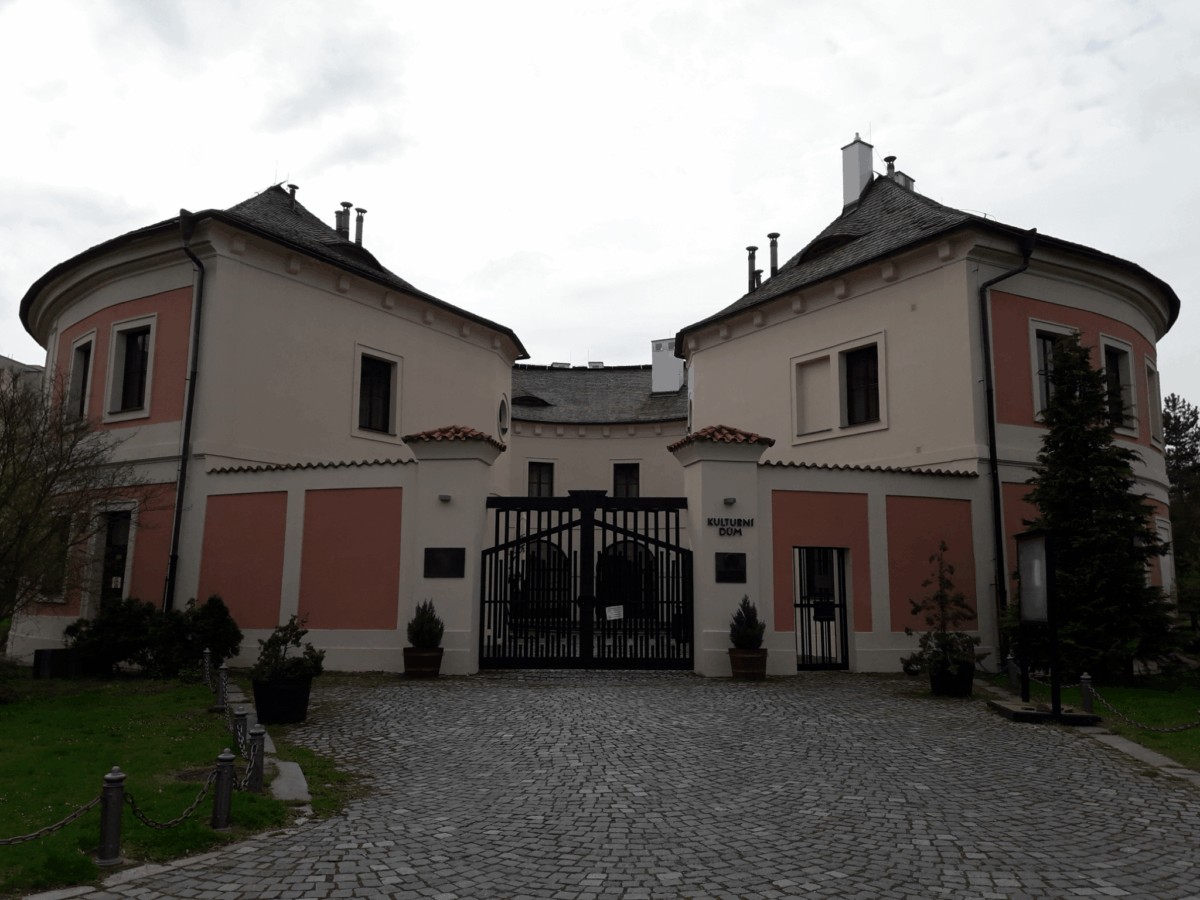 Fortaleza de Chodov, Praga
