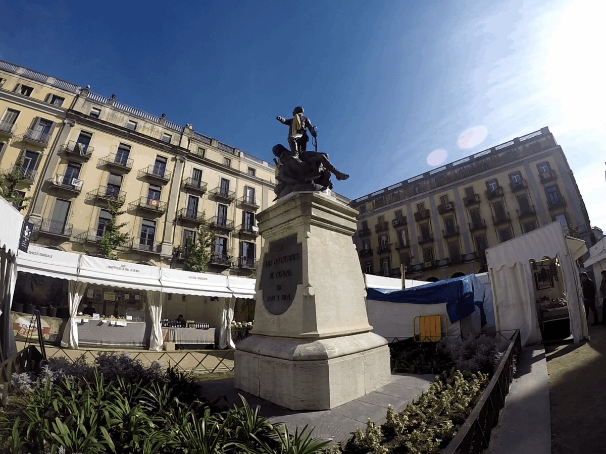 Plaça de la Independència - Qué ver en Girona Gerona