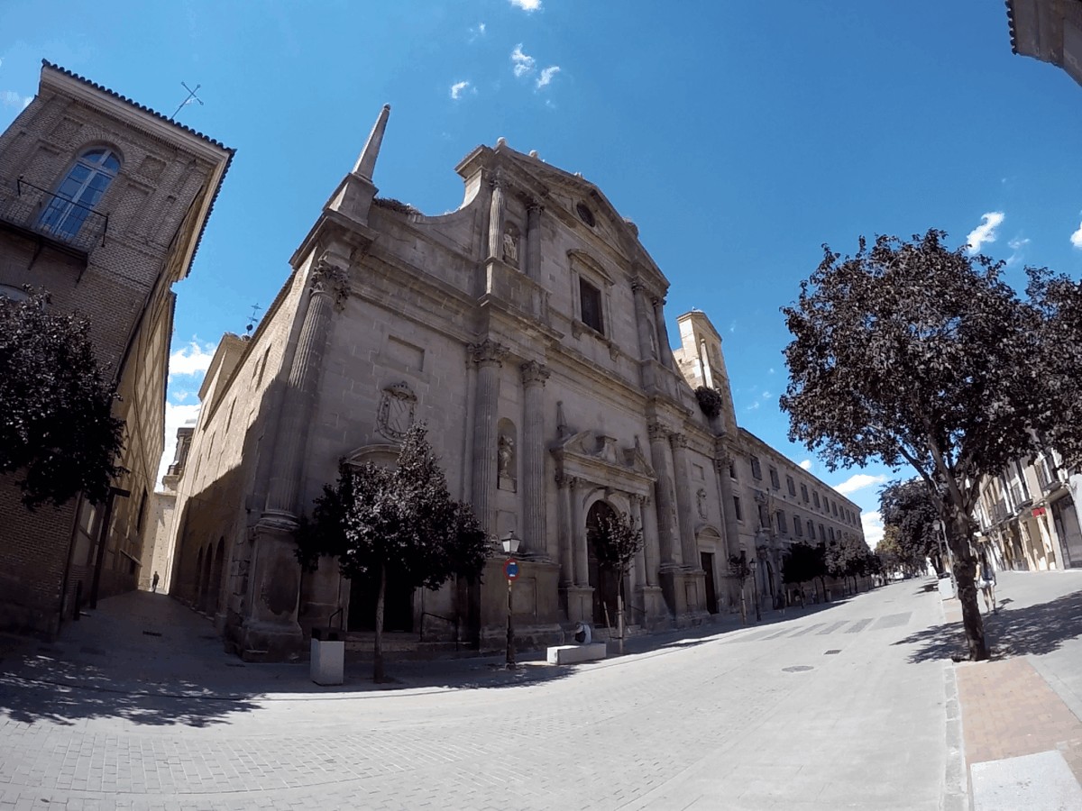 Alcalá de Henares: La Ciudad de Don Miguel de Cervantes - España