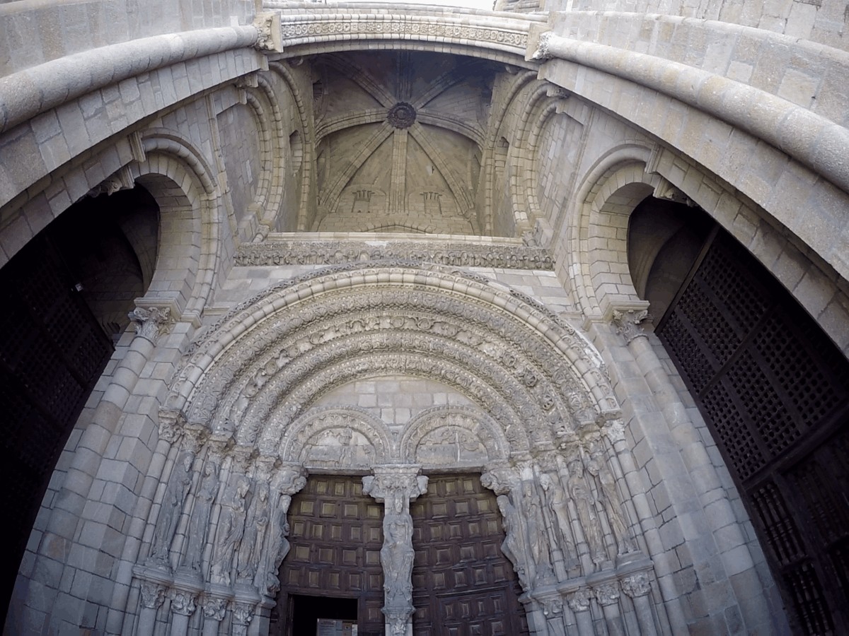 Basílica de San Vicente, Avila