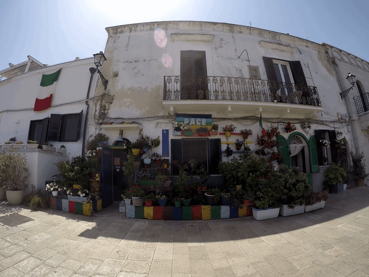 Bari: Capital de la Puglia en el Mar Adriático - Italia