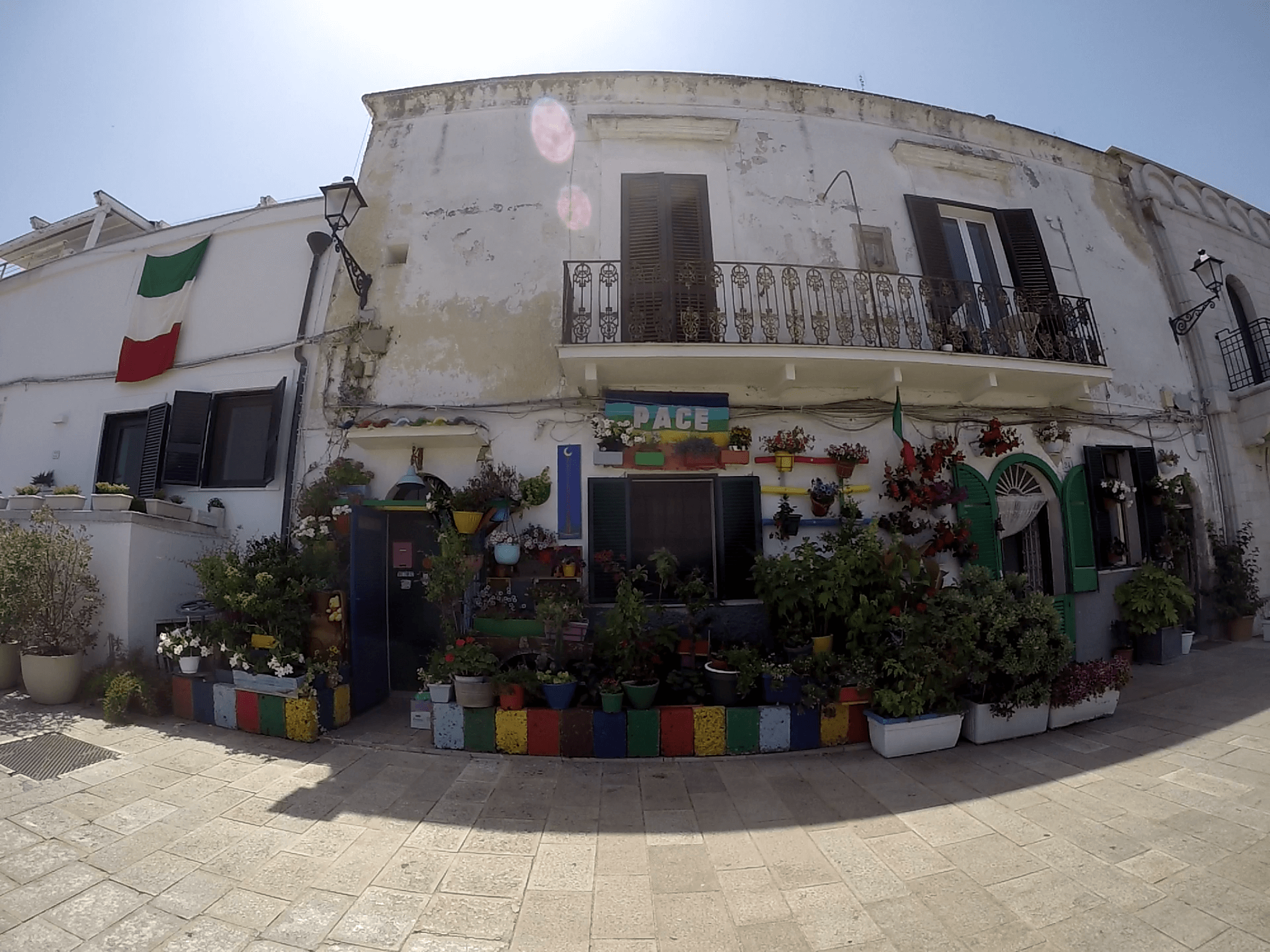 Bari: Capital de la Puglia en el Mar Adriático - Italia