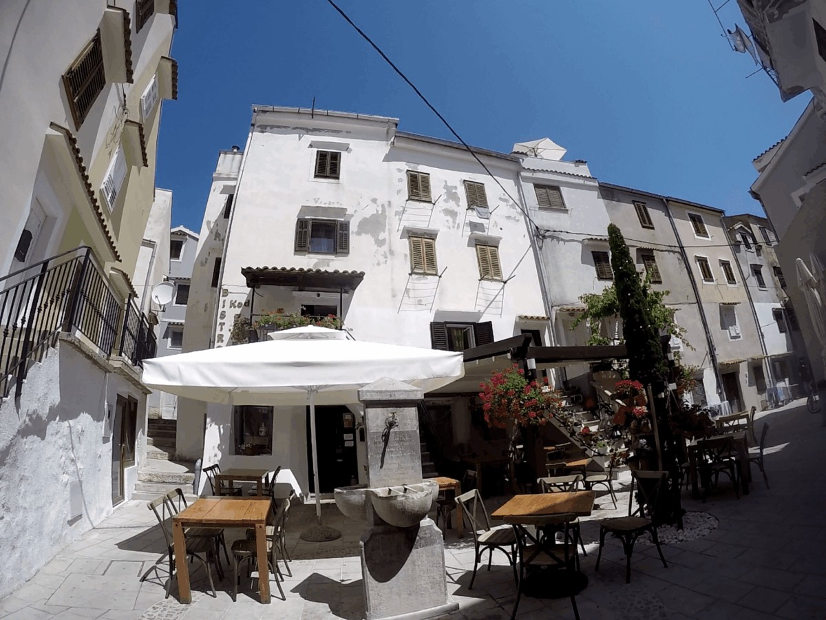 Edificios en el centro histórico, Croacia