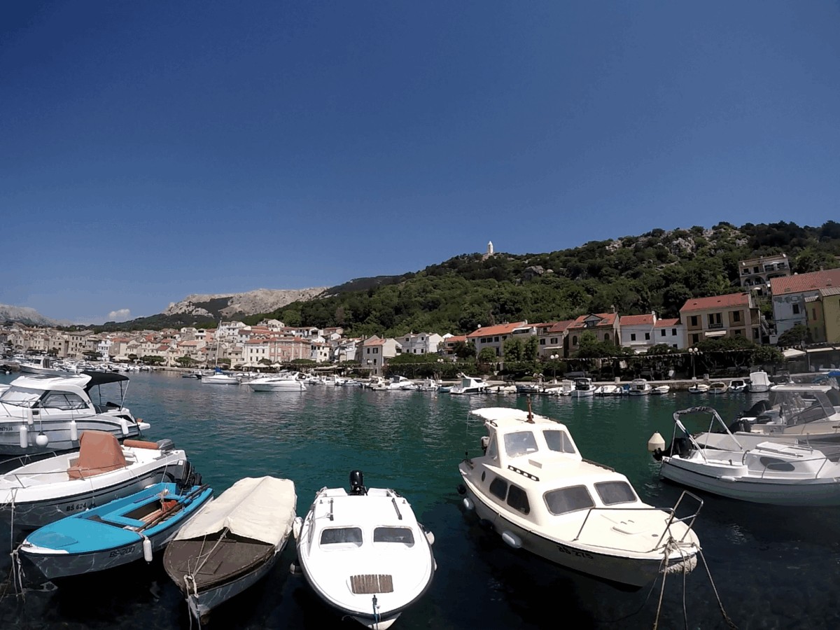 Baška: La Romántica Ciudad de la Isla de Krk - Croacia