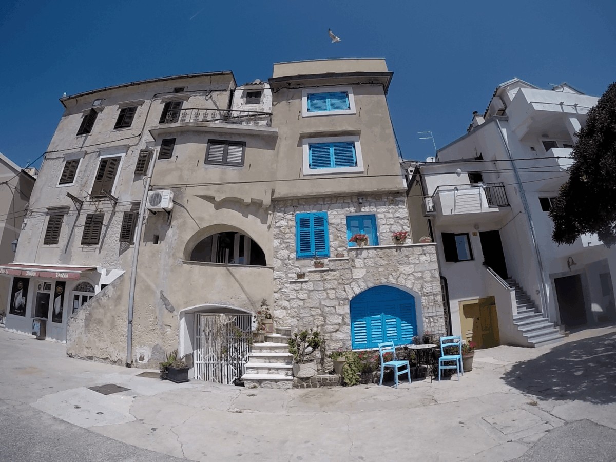 Centro Antiguo de Baška, Croacia