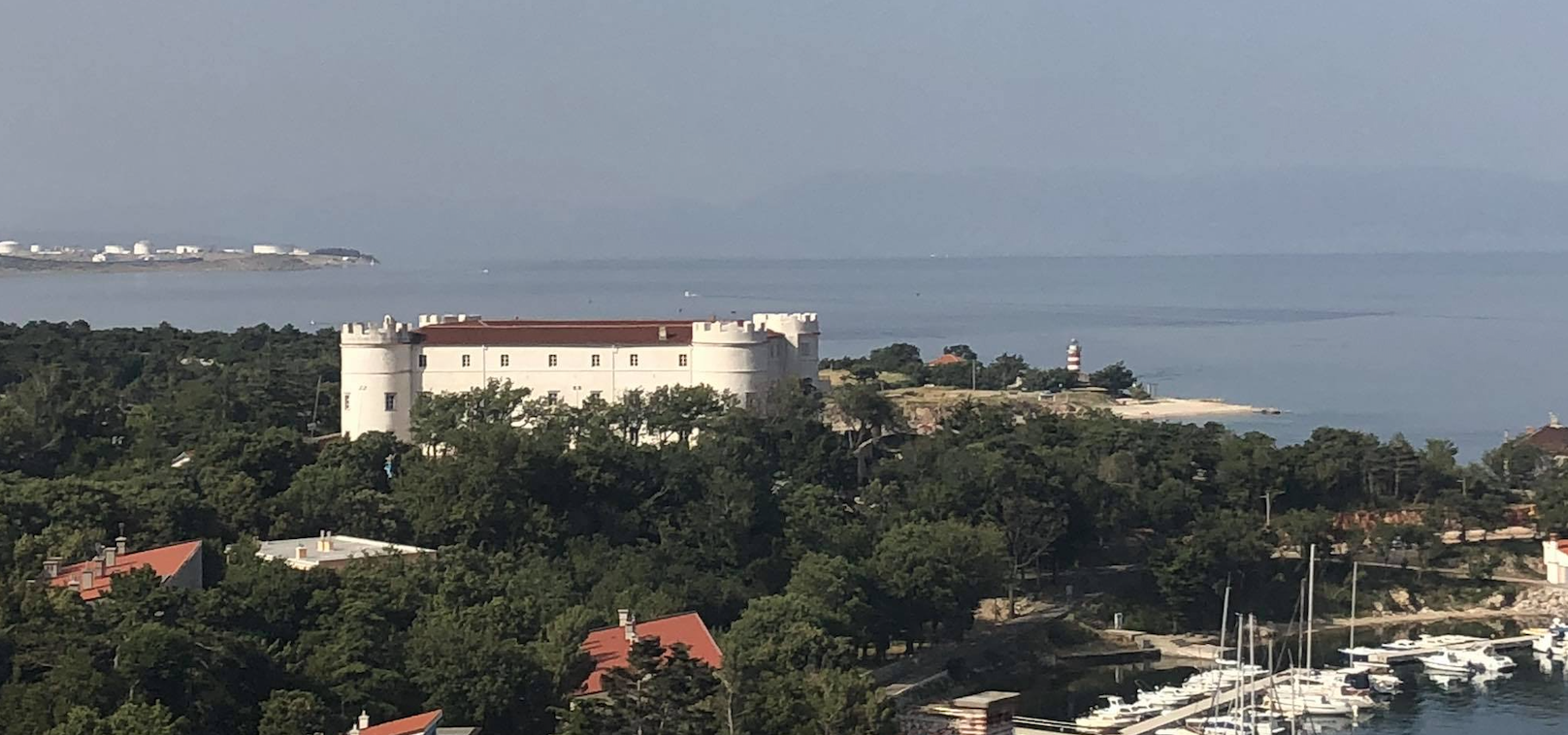 Castillo Nova Kraljevica: Frente al Mar Adriático - Croacia