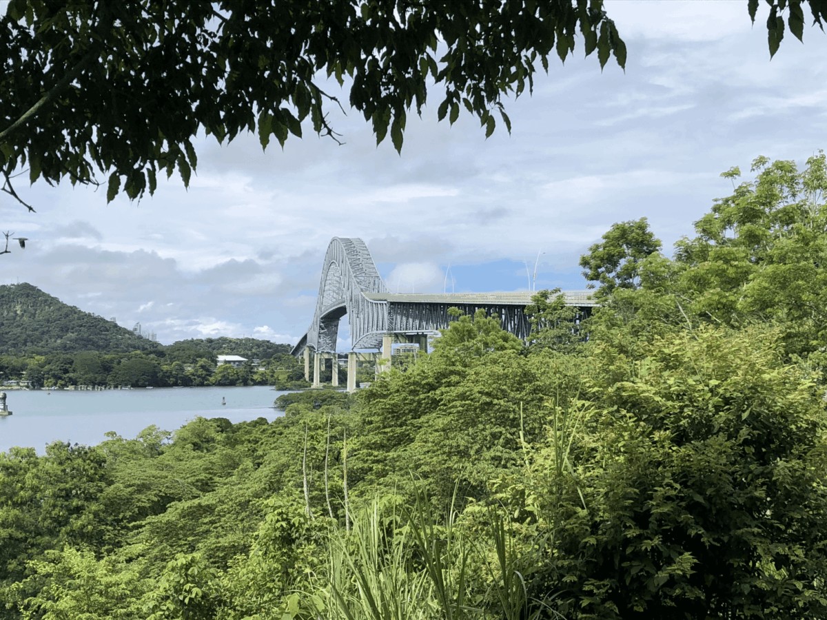 Nombre del Puente de las Américas, Panama