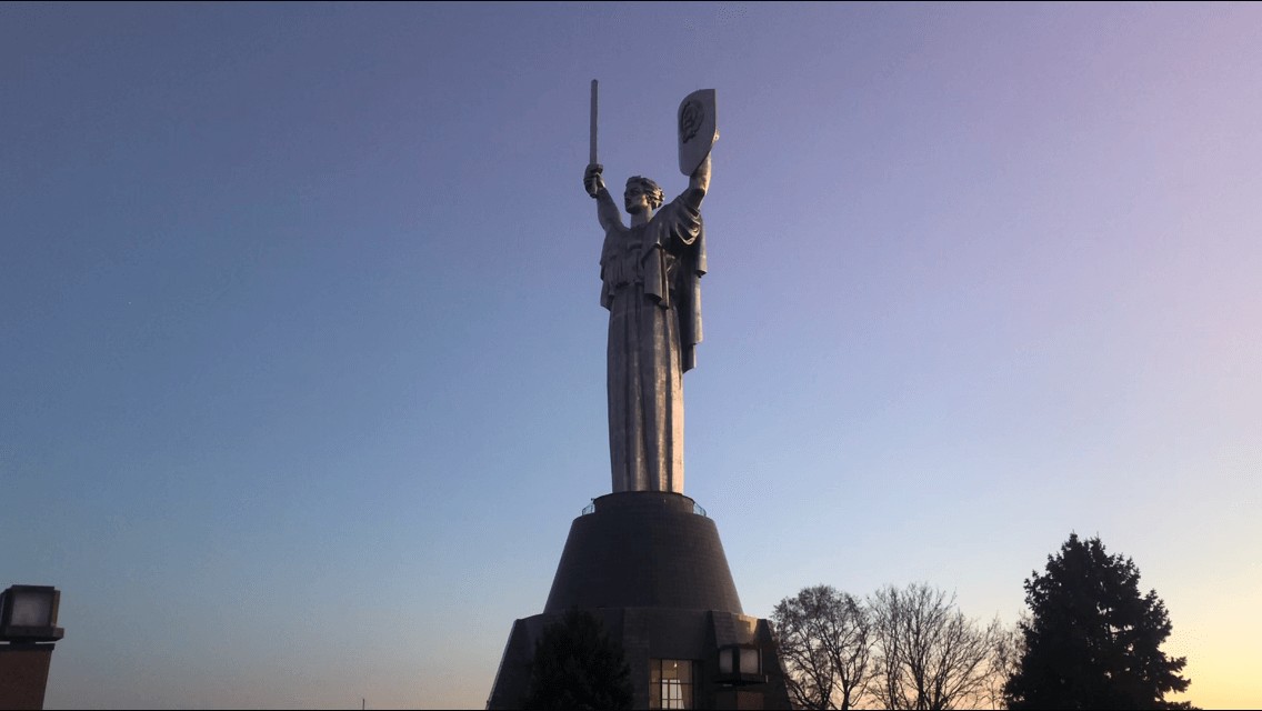 Estatua de la Madre Patria en Kiev