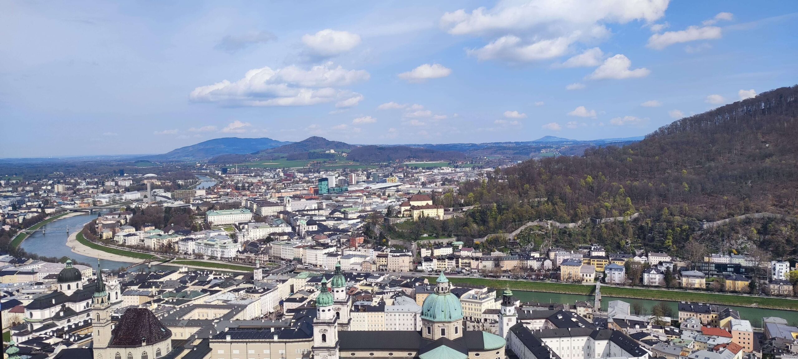 ¿Cómo ir del Aeropuerto de Salzburgo al centro de Salzburgo?