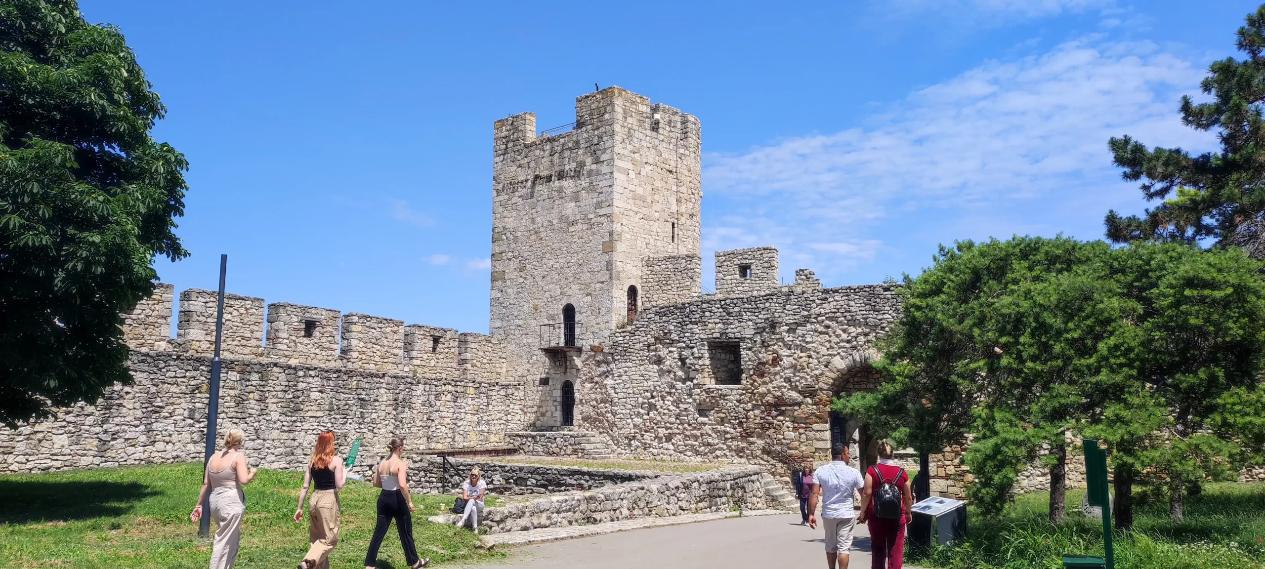 Visitar la Fortaleza de Belgrado