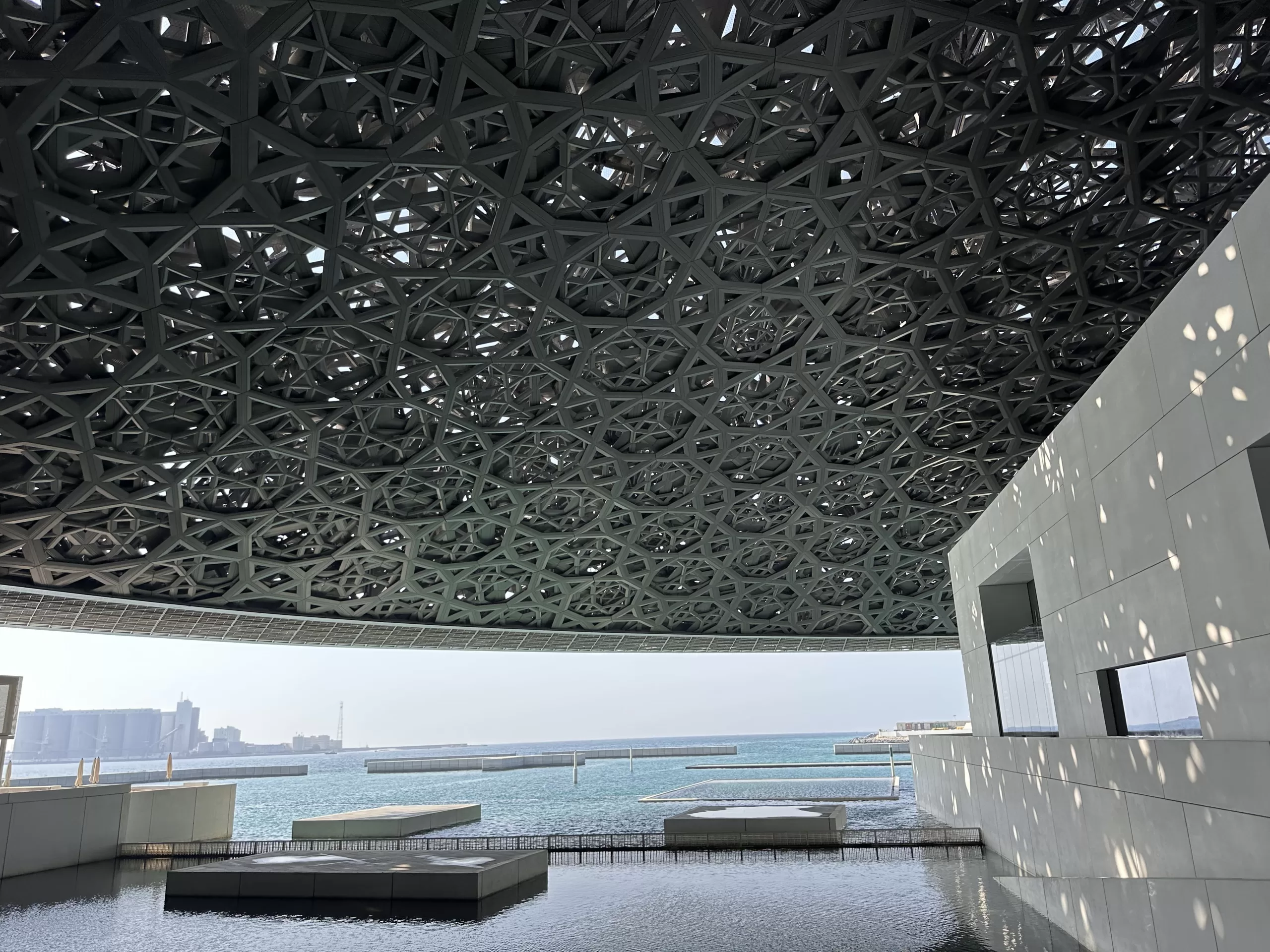 Museo Louvre de Emiratos Árabes Unidos
