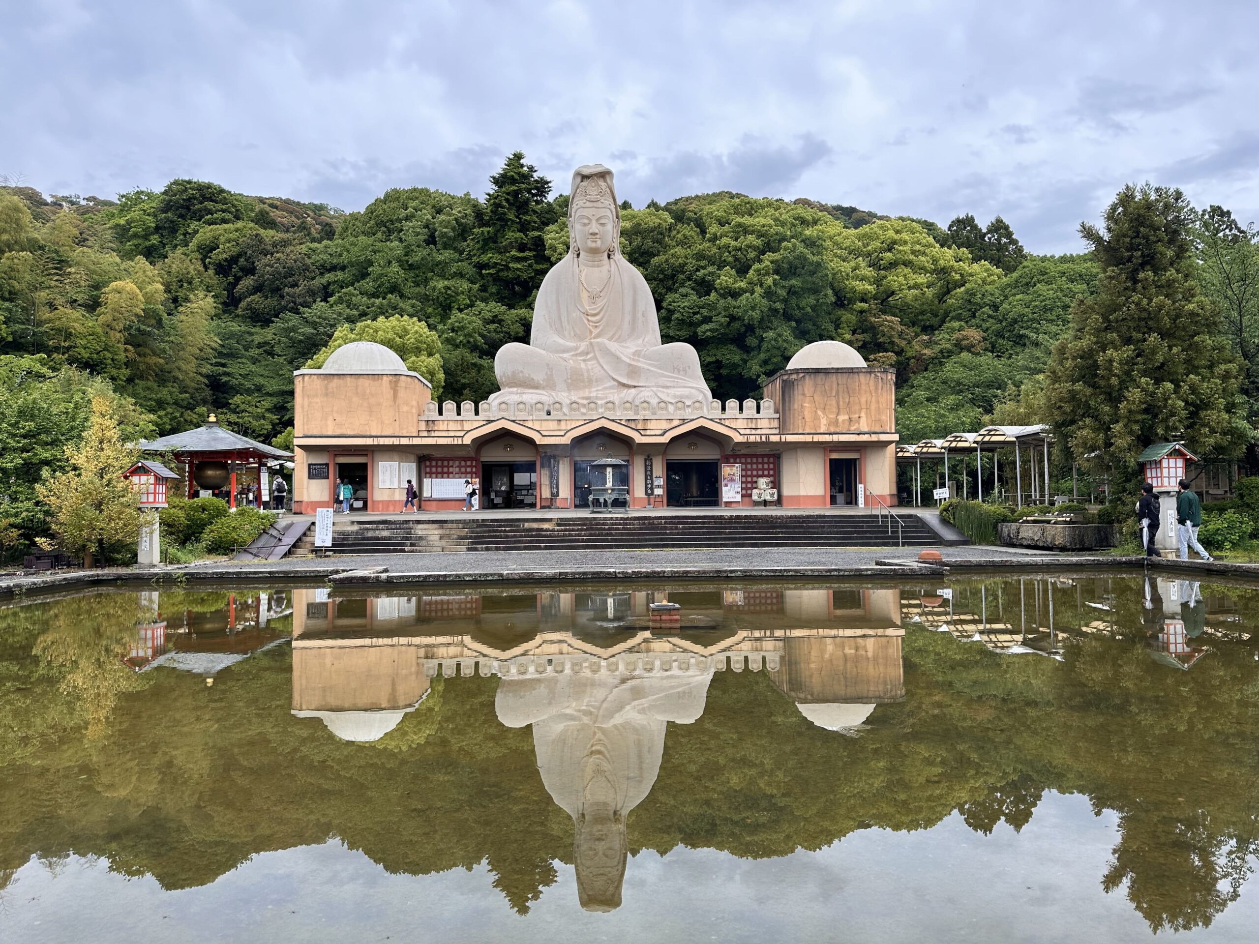 Visitar el Templo de Ryōzen Kannon en Kioto