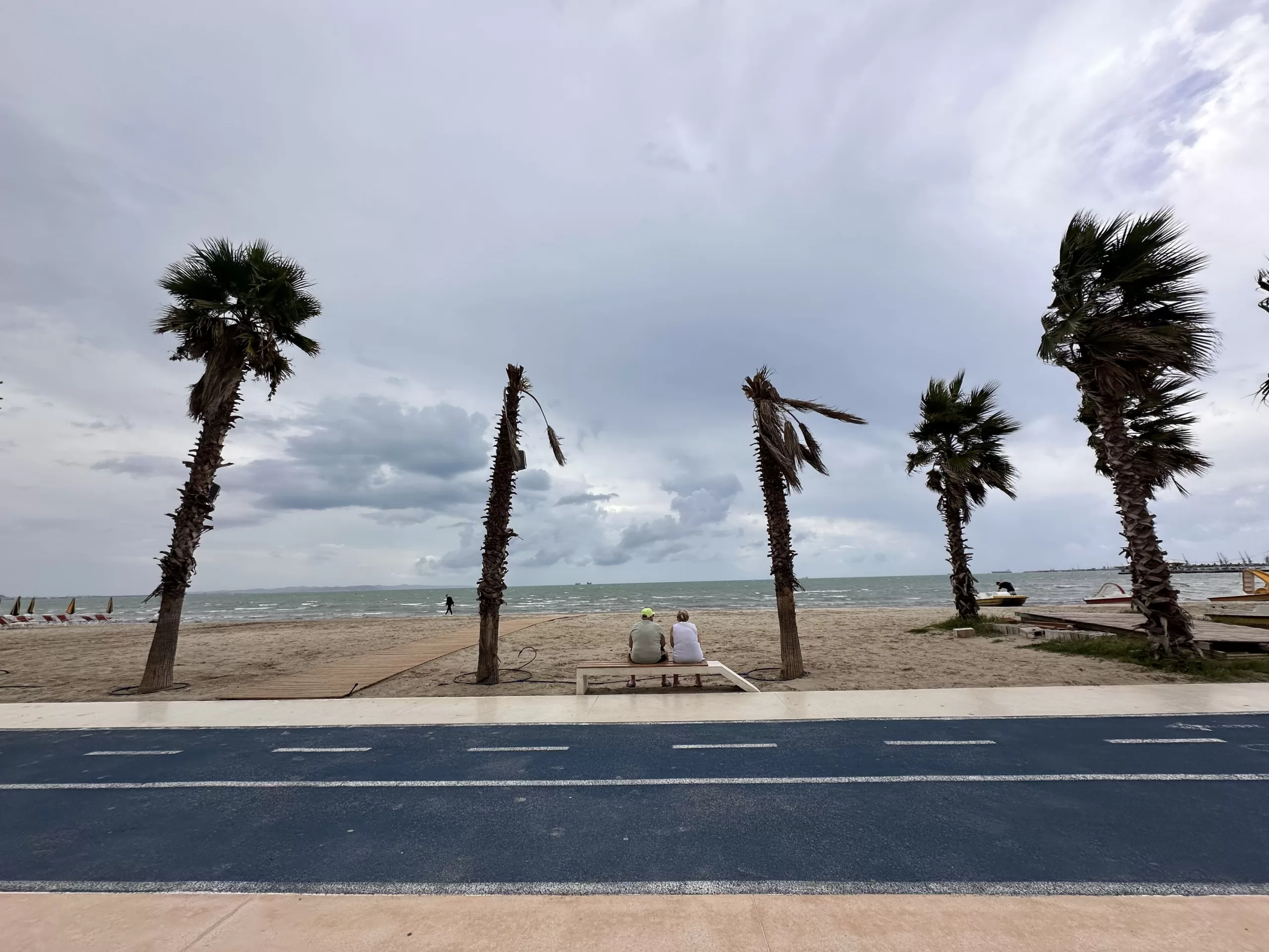 Visitar la Playa de Durres