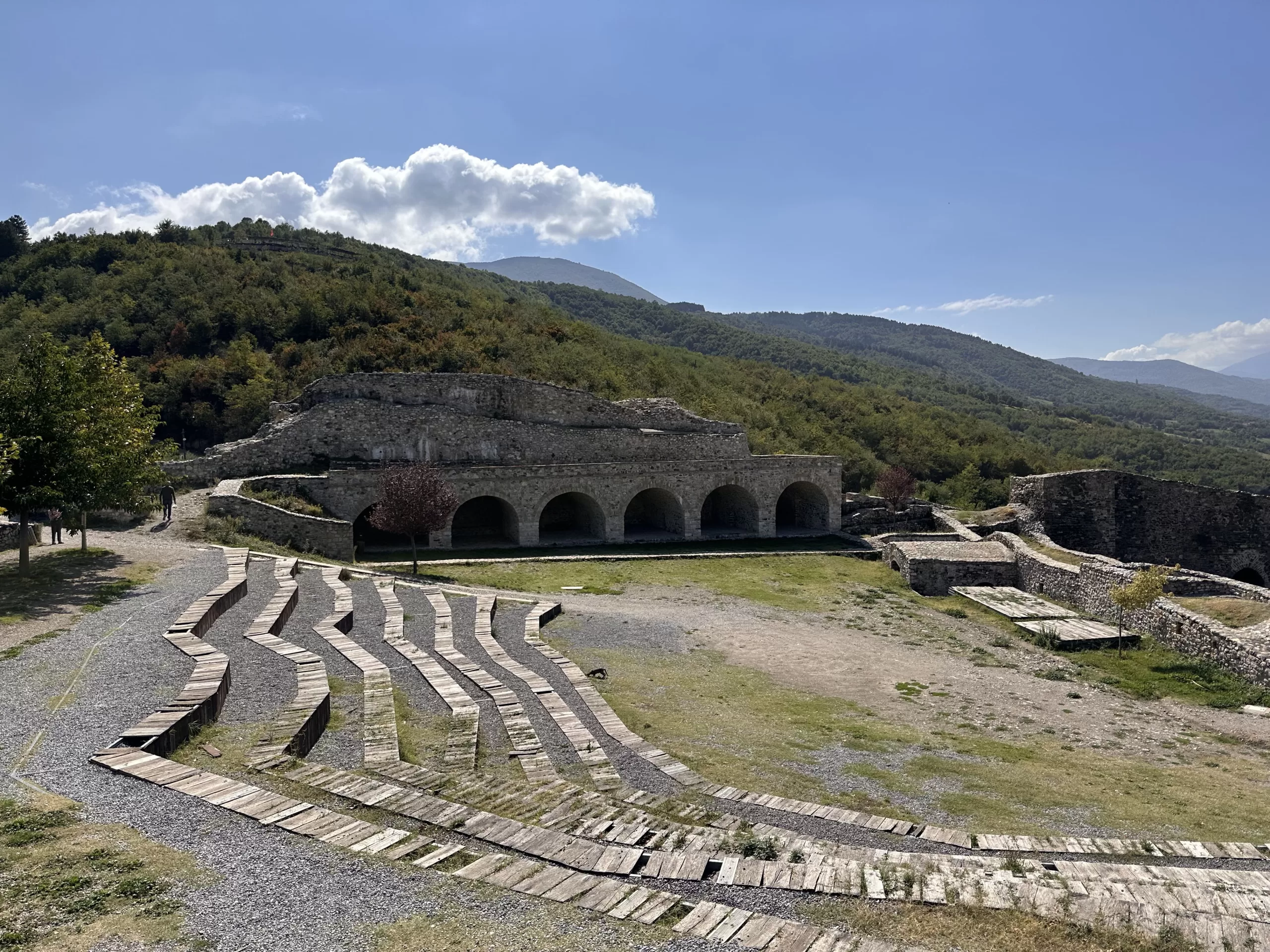 Visitar la fortaleza de Prizren