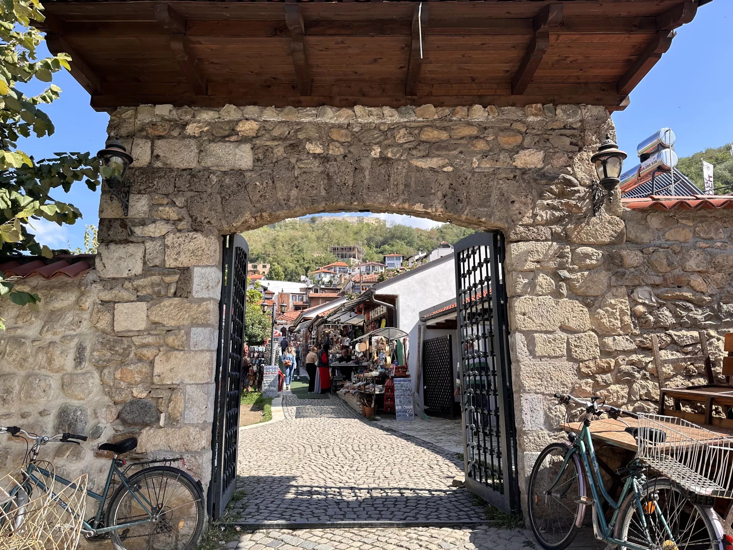Entrada al Bazar en Prizren